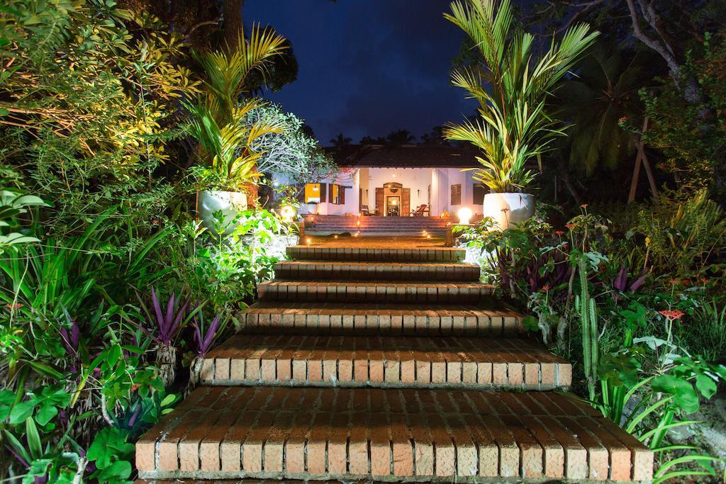 Templeberg Bed and Breakfast Walahanduwa Buitenkant foto