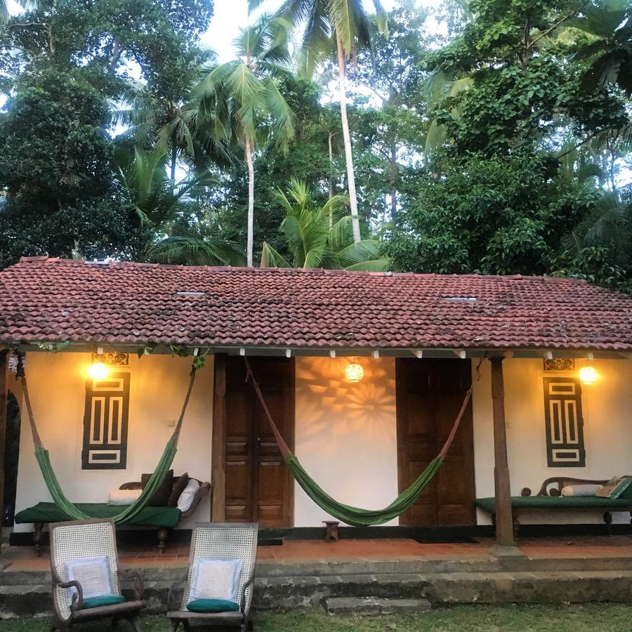 Templeberg Bed and Breakfast Walahanduwa Buitenkant foto