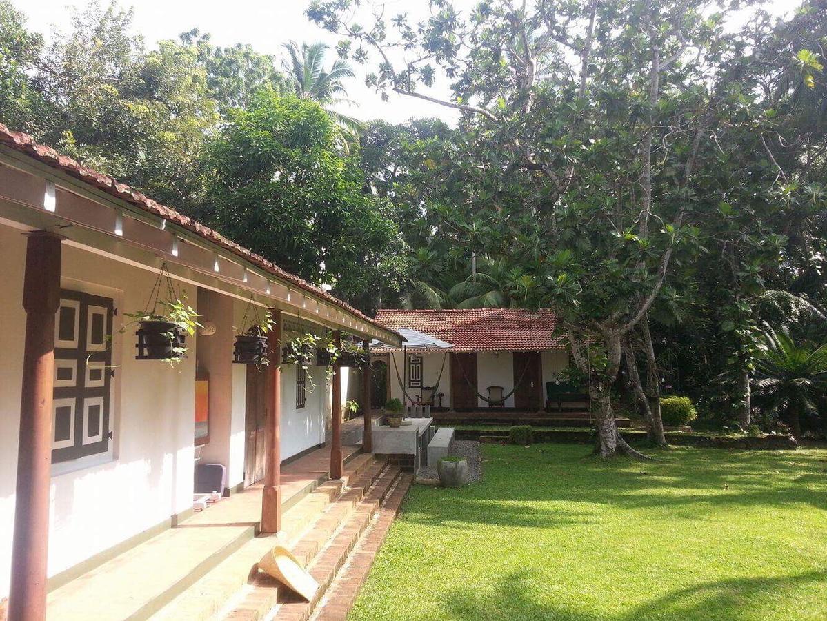 Templeberg Bed and Breakfast Walahanduwa Buitenkant foto