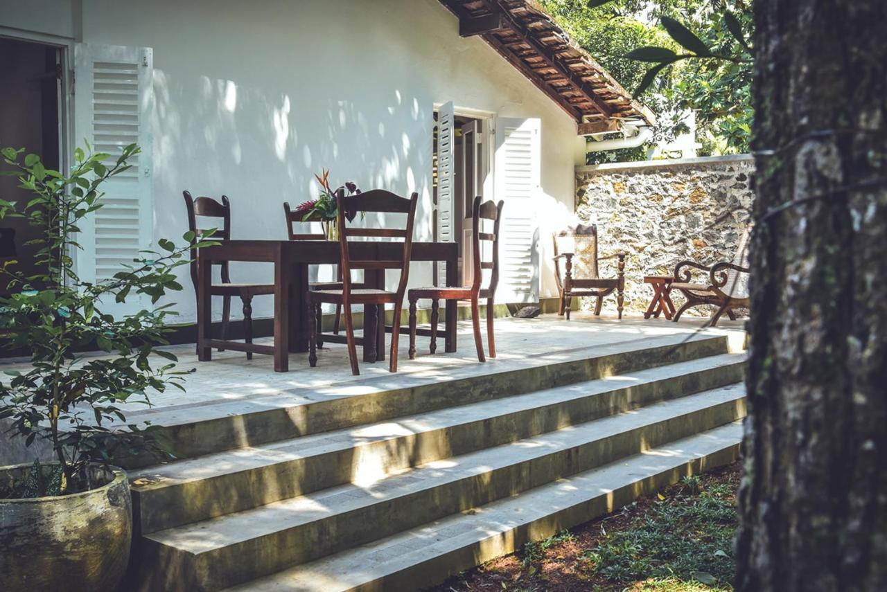 Templeberg Bed and Breakfast Walahanduwa Buitenkant foto